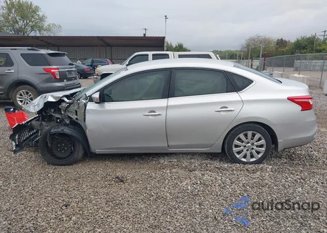 2017 Nissan Sentra S из США, поврежденный, VIN 3N1AB7AP7HY233851